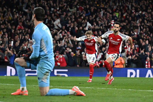 ”ADN Champions League” trước thử thách lịch sử ”ADN Champions League” trước thử thách lịch sử