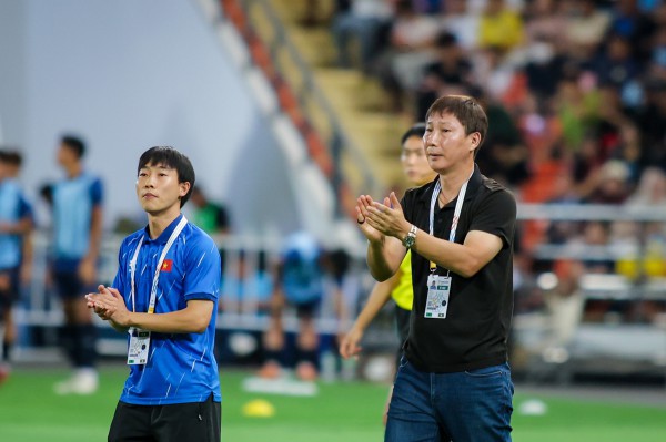 Báo Indonesia bất ngờ nhắc về HLV Kim Sang-sik: Việt Nam vượt trội Indonesia