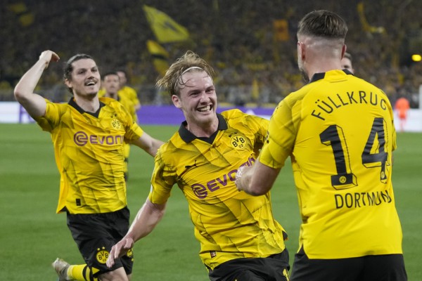 Bundesliga sẽ có 5 suất dự Champions League mùa sau