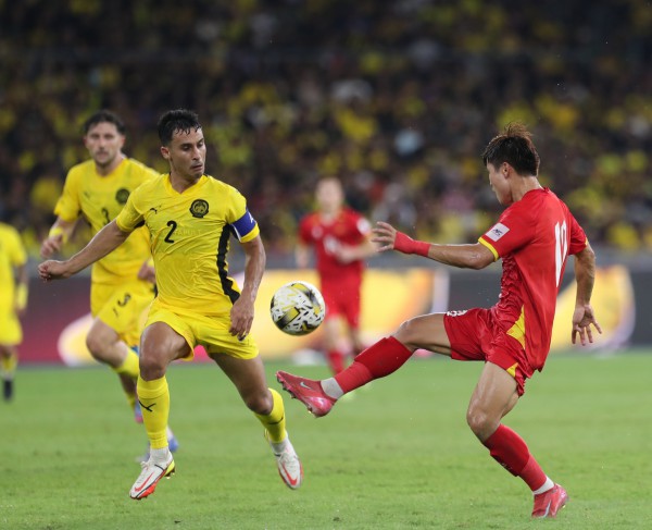 Chuyên gia Malaysia kêu gọi cầu thủ sang Việt Nam lập nghiệp, Ban Chấp hành FAM chưa từ chức