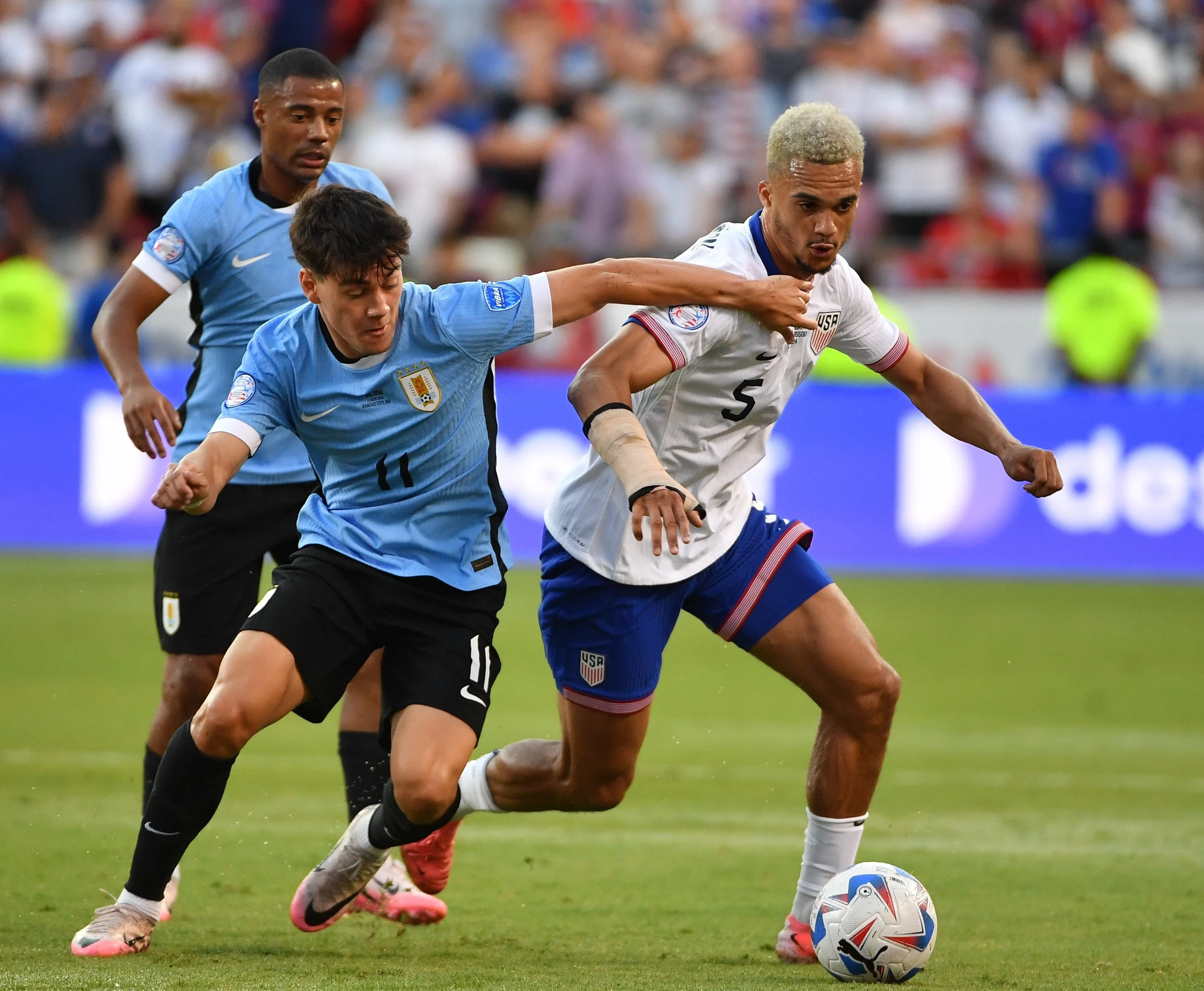 Copa America 2024: Đội tuyển Mỹ bị loại, Uruguay và Panama vào tứ kết