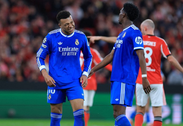 Cuộc vui mới bắt đầu