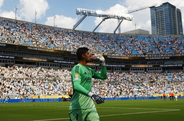 FIFA công bố con số kỷ lục của Club World Cup, hé lộ CĐV may mắn FIFA công bố con số kỷ lục của Club World Cup, hé lộ CĐV may mắn