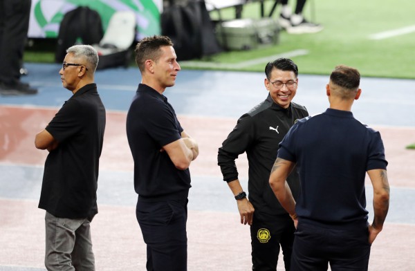 ”Ghế quan chức FAM nguội lạnh, không ai dám ngồi”, AFC sắp làm điều đặc biệt với bóng đá Malaysia