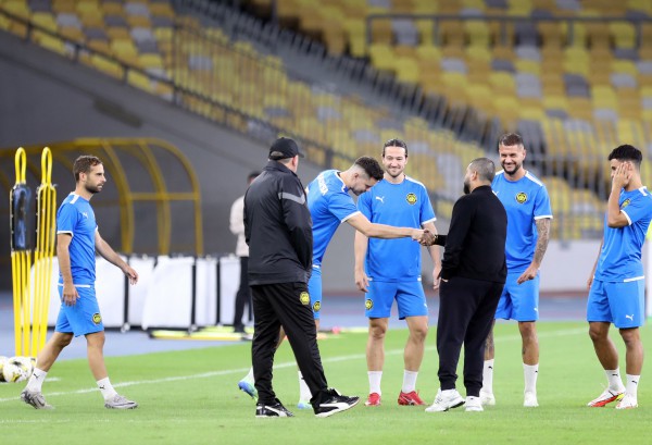 ”Ghế quan chức FAM nguội lạnh, không ai dám ngồi”, AFC sắp làm điều đặc biệt với bóng đá Malaysia