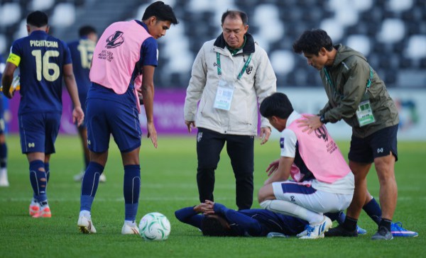 HLV Thawatchai buồn và thất vọng: ‘U.23 Thái Lan đã làm tất cả những gì có thể, nhưng…’