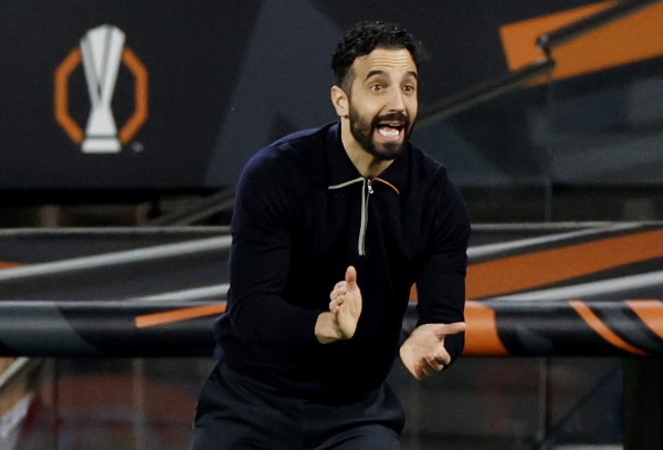 M.U thắp hy vọng ở Europa League, đội của HLV Mourinho thảm bại M.U thắp hy vọng ở Europa League, đội của HLV Mourinho thảm bại