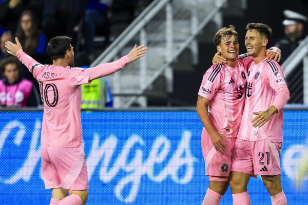 Messi làm nền giúp đàn em rực sáng, Inter Miami vô địch miền Đông vào chung kết MLS Cup