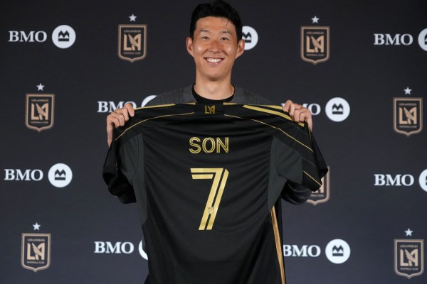 Messi lập tức trở lại trước sức nóng từ Son Heung-min, rất căng cuộc đua thương hiệu Messi lập tức trở lại trước sức nóng từ Son Heung-min, rất căng cuộc đua thương hiệu