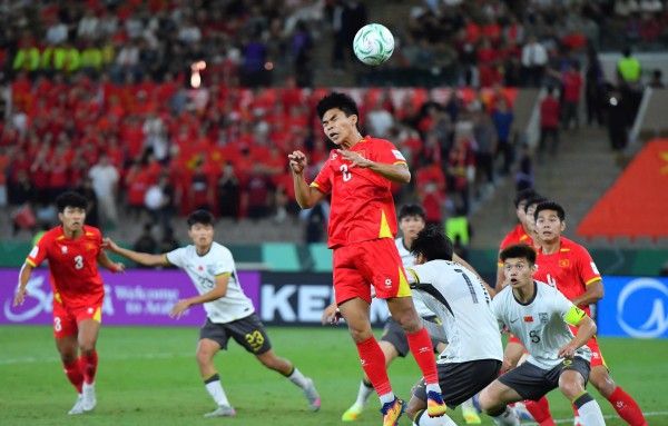 Nhà báo Hàn Quốc: ‘U.23 Việt Nam chơi rất kỷ luật, chúng ta sẽ phải trả giá nếu…’