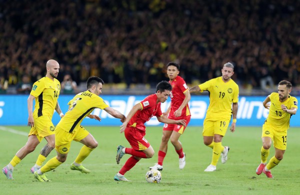 ”Ranh giới” giữa FIFA và AFC trong vụ giả mạo hồ sơ nhập tịch Malaysia ”Ranh giới” giữa FIFA và AFC trong vụ giả mạo hồ sơ nhập tịch Malaysia