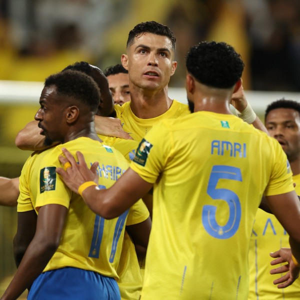 Ronaldo bày tỏ cảm xúc khi ghi cú đúp cho Al Nassr vào chung kết King Cup