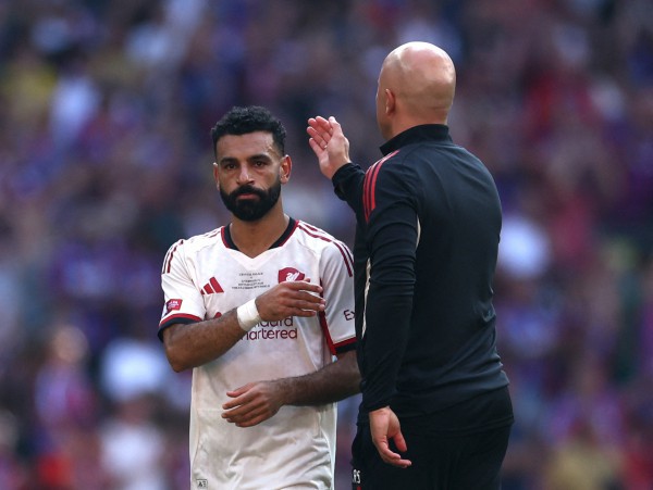 Salah sút hỏng 11 m, Liverpool mất chức vô địch Siêu cúp Anh vào tay Crystal Palace