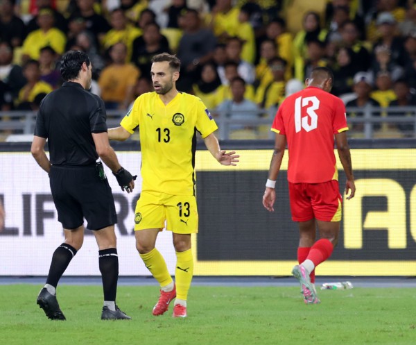 Sao bóng đá Malaysia kêu gọi bầu Chủ tịch FAM mới phải thật sự  Sao bóng đá Malaysia kêu gọi bầu Chủ tịch FAM mới phải thật sự