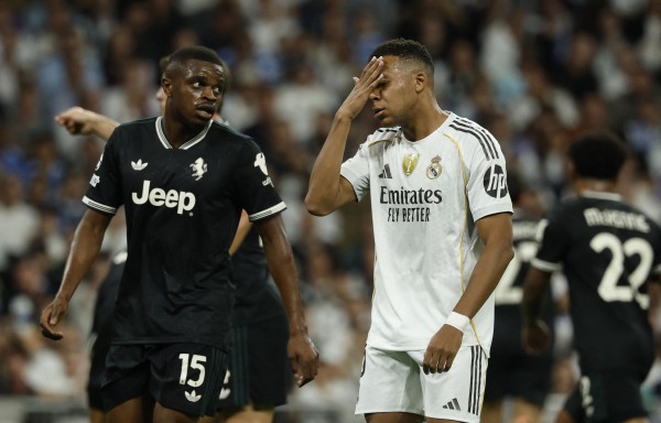 ”Song sát” Mbappe - Vinicius suýt phá hỏng ngày vui của Real Madrid, Liverpool thắng ấn tượng ”Song sát” Mbappe - Vinicius suýt phá hỏng ngày vui của Real Madrid, Liverpool thắng ấn tượng