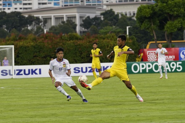Thủ môn tuyển Lào bị nghi ra hiệu để dàn xếp tỷ số ở AFF Cup 2020