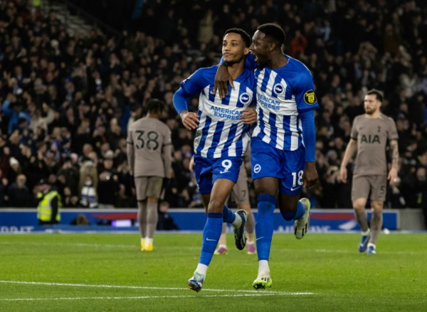 Tottenham nhận thất bại trên sân Brighton