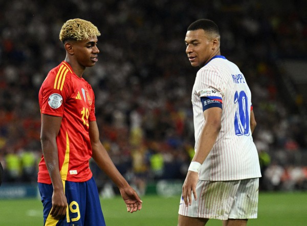 Yamal thách đấu Ronaldo ở chung kết UEFA Nations League Yamal thách đấu Ronaldo ở chung kết UEFA Nations League