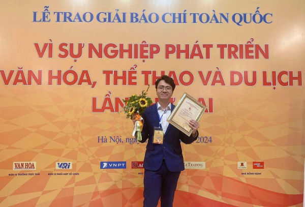 Báo Thanh Niên được giải báo chí của Bộ VH-TT-DL: Loạt bài về bóng đá Việt Nam