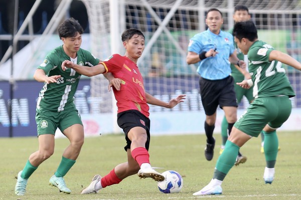 CLB Bình Phước: Công Phượng quyết thêm suất V-League cho bóng đá miền Nam