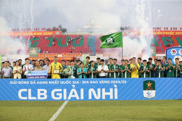 CLB Bình Phước: Công Phượng quyết thêm suất V-League cho bóng đá miền Nam