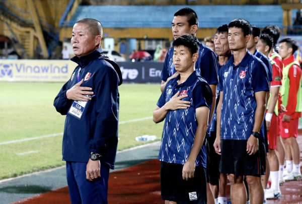 CLB Hà Nội có buồn khi nhìn về 