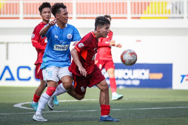 Chủ nhà tự tin giành 3 điểm đầu tay