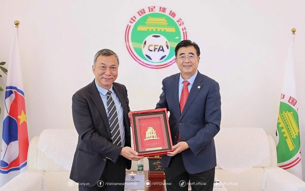 Chủ tịch VFF và CFA ký kết ghi nhớ hợp tác: Bóng đá Việt Nam, Trung Quốc cùng phát triển
