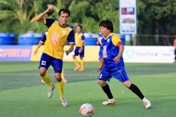 Công Nhậm lập hat-trick, Minh Công Nhậm lập hat-trick, Minh