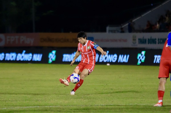 Công Phượng tái xuất rực rỡ, Trường Tươi Đồng Nai lên thẳng V-League nhờ 