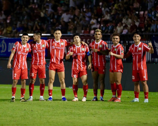 Công Phượng tái xuất rực rỡ, Trường Tươi Đồng Nai lên thẳng V-League nhờ 