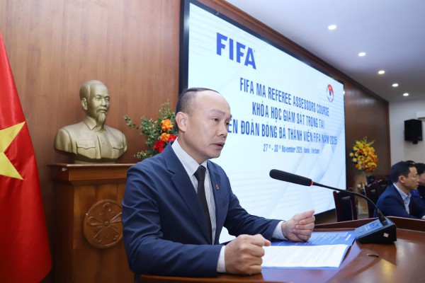 FIFA cử chuyên gia xịn sát cánh cùng VFF: Việt Nam có thêm 