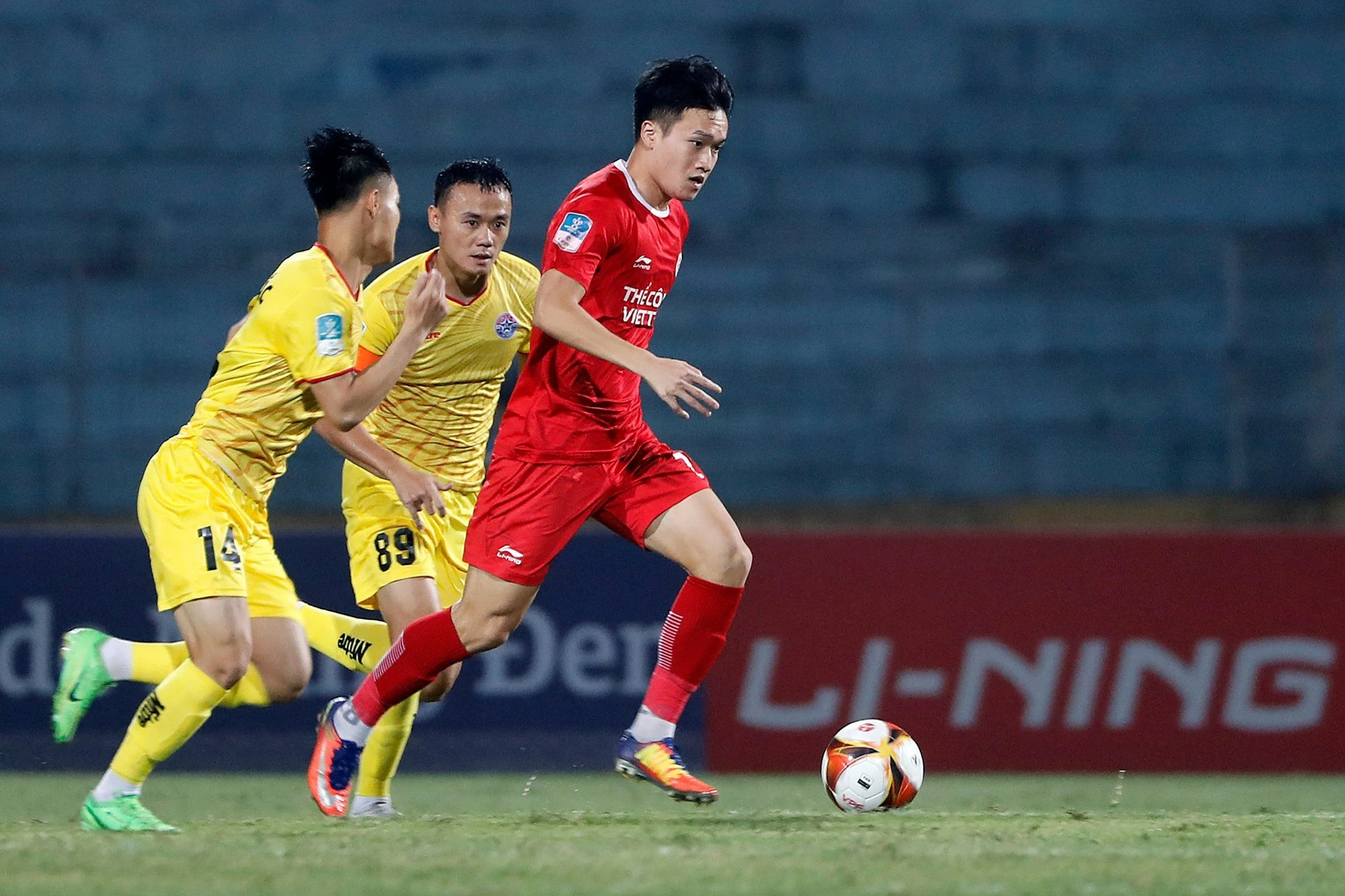 HLV Kim Sang-sik có thực sự là người mà bóng đá Việt Nam đang cần?