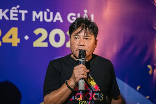Hà Nội FC gia hạn hợp đồng với HLV Nhật Bản Teguramori: Quyết lấy lại ngôi vương Hà Nội FC gia hạn hợp đồng với HLV Nhật Bản Teguramori: Quyết lấy lại ngôi vương