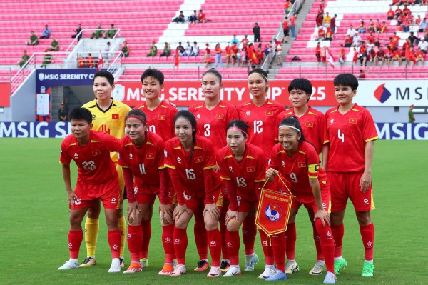 Hàng công ghi bàn đẳng cấp thắng Thái Lan, đội tuyển nữ Việt Nam giành HCĐ: VFF thưởng 600 triệu đồng