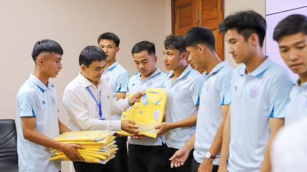 Hiệu trưởng Trường ĐH Quy Nhơn 