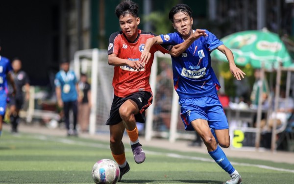 Kỷ lục 322 bàn thắng, 8 đội không lọt lưới, vào sân 2 giây đã ghi bàn