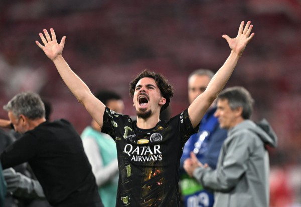 Nếu vô địch Champions League, Arsenal sẽ có mùa giải vĩ đại nhất lịch sử