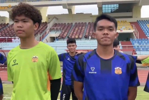Ninh Bình hé lộ 3 tân binh: Em trai Dụng Quang Nho, Nay Zi Đan và thủ môn cao gần 2 m Ninh Bình hé lộ 3 tân binh: Em trai Dụng Quang Nho, Nay Zi Đan và thủ môn cao gần 2 m