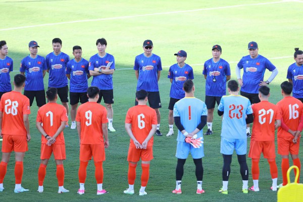 Quang Hải nói rất hay và hóm hỉnh về Tài Lộc, bật mí cách cùng đồng đội xem World Cup
