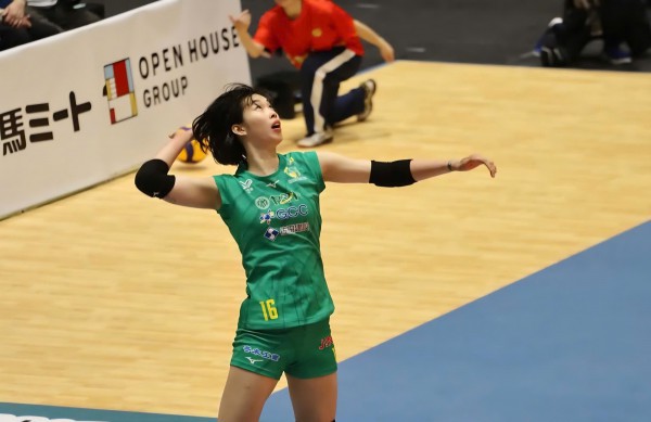 Thanh Thúy cùng CLB Gunma Green Wings 