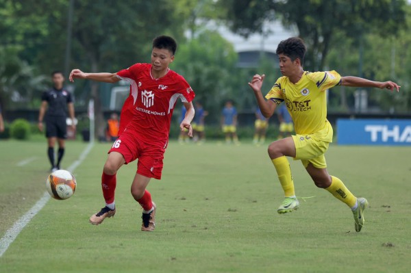 Thua vòng bảng, thắng chung kết: U.15 PVF bảo vệ thành công ngôi vương