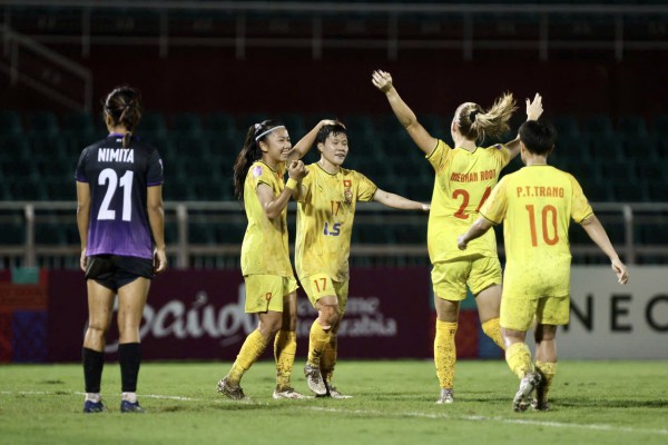 ”Tiền thưởng CLB nữ TP.HCM từ AFC được đảm bảo chi trả minh bạch, rõ ràng” ”Tiền thưởng CLB nữ TP.HCM từ AFC được đảm bảo chi trả minh bạch, rõ ràng”