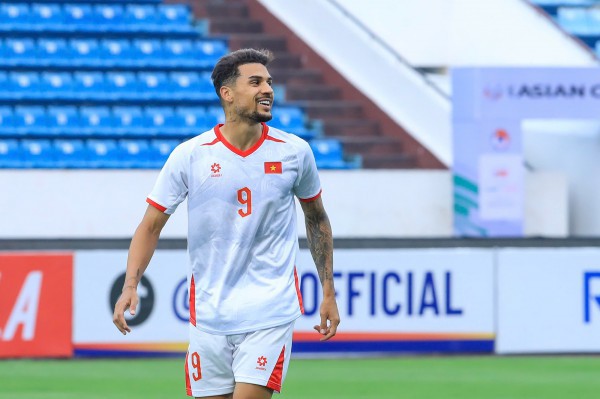 Tin tức mới nhất về đội tuyển Việt Nam: Xuân Son không ‘béo’, VFF bán vé trận Malaysia ở đâu?