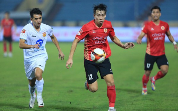 Trước vòng 16 Night Wolf 1 – V.League 2023/24: “Đại chiến” ở nhóm đầu bảng