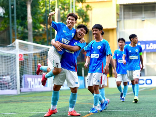 Trường ĐH Sư phạm TDTT TP.HCM - Trường ĐH Lạc Hồng: Nảy lửa