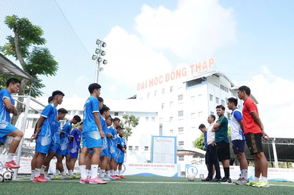 Trường ĐH Đồng Tháp: Đội bóng ‘chưa từng thủng lưới’ ở vòng loại, sẵn sàng chinh phục VCK