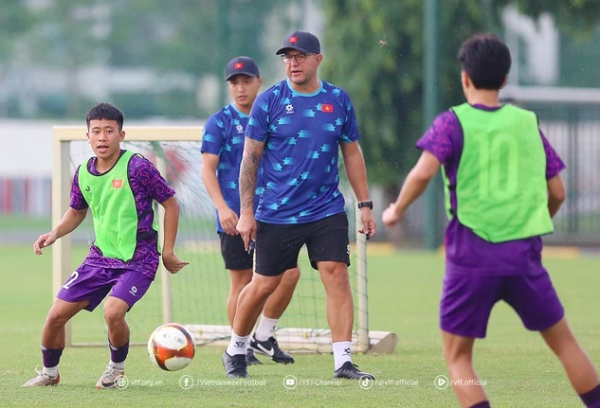 U.17 Việt Nam có thể gây sốc trước đối thủ thượng thặng: Bởi lý do đặc biệt này… U.17 Việt Nam có thể gây sốc trước đối thủ thượng thặng: Bởi lý do đặc biệt này…