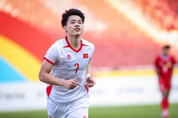 U.23 Việt Nam đá Lào còn chật vật, làm cách nào vô địch SEA Games: Chỉ có thầy Kim trả lời
