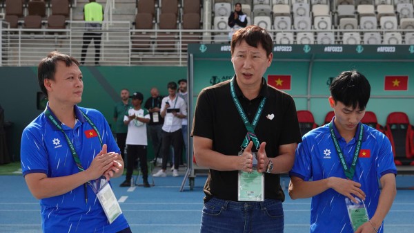 U.23 Việt Nam trở lại mặt đất, U.23 Kyrgyzstan không còn gì để mất nên rất đáng sợ